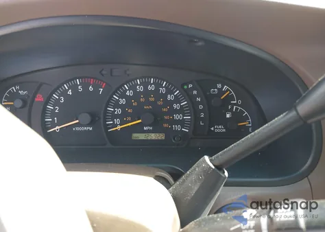 2002 Toyota Tundra Ltd V8 из США, поврежденный, VIN 5TBBT48112S263773